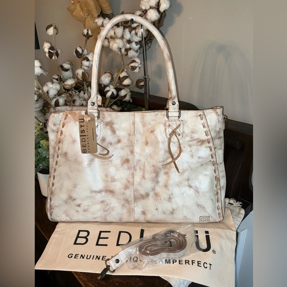 Bed Stu Handbags - NWT Bed Stu Leather Rockaway Shoulder Crossbody Bag Tote Nectar Lux MSPR $345